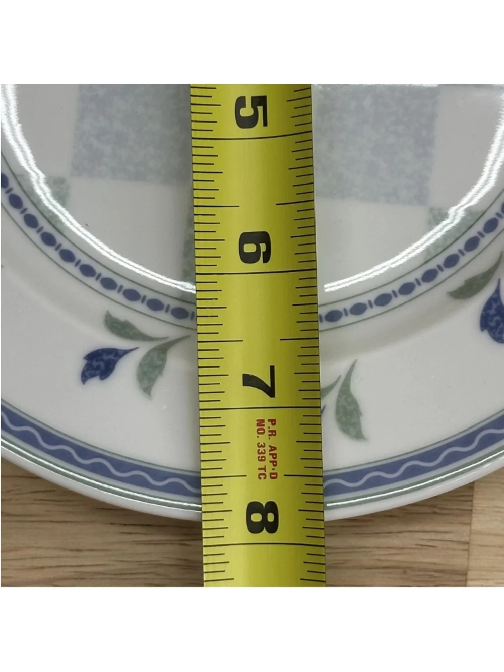 Vintage Oneida Gaiety Salad Round Plates Set 4 Blue Floral Check Porcelain Dish